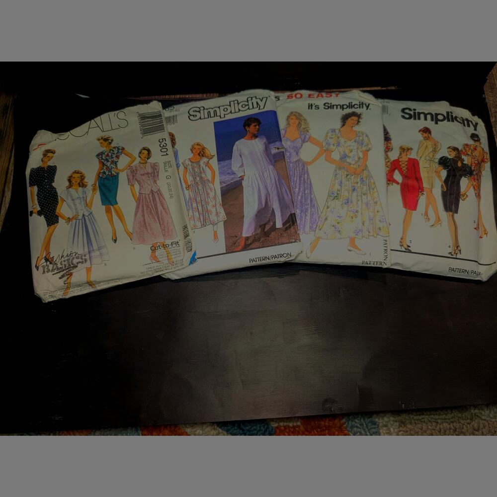 Lot of vintage sewing patterns